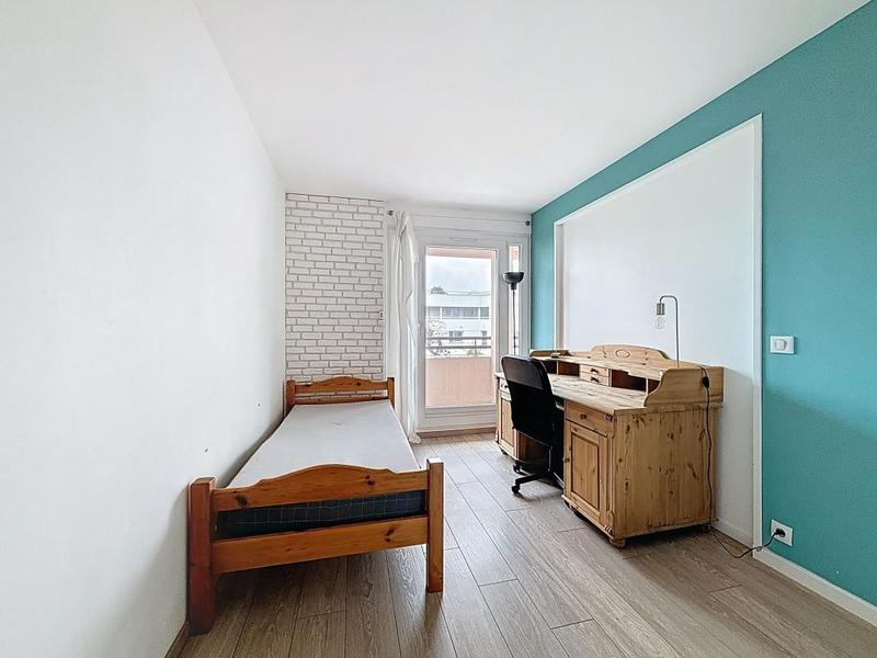 Appartement - 80 m² - 4 pièces