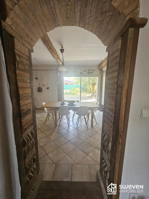 Maison ancienne - 205 m² - 5 pièces