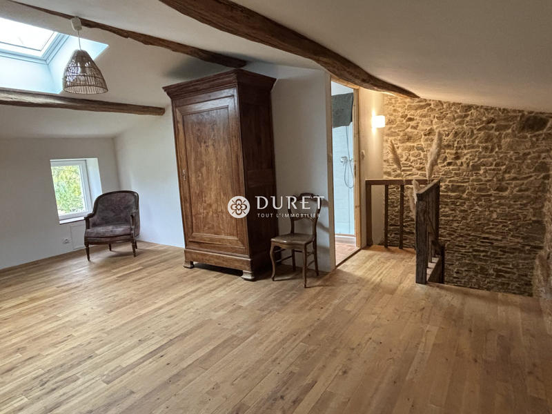Maison - 161 m² - 6 pièces