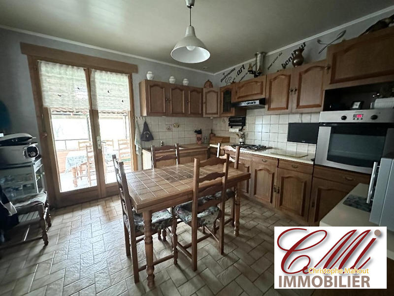 Maison - 93 m² - 4 pièces