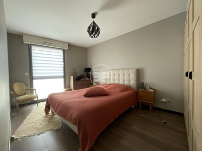 Appartement - 105 m² - 4 pièces