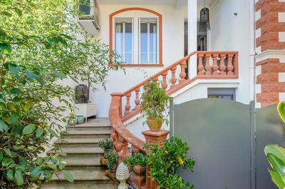 Appartement - 82 m² - 3 pièces