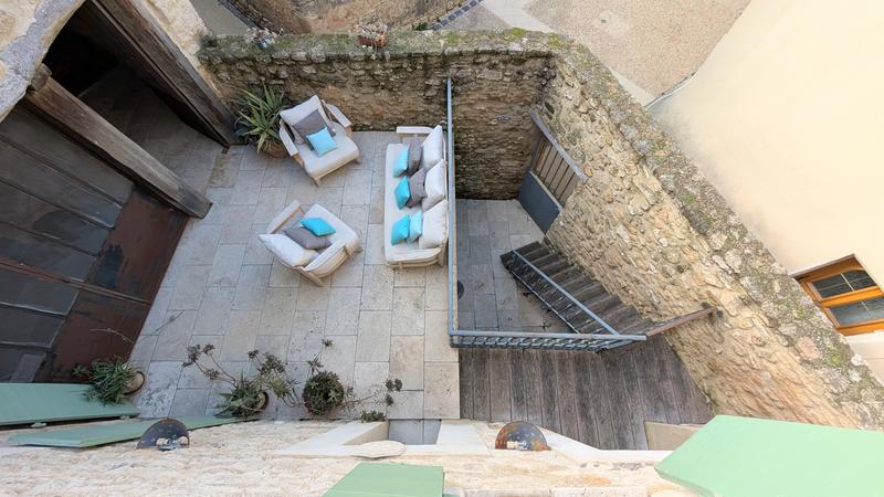 Maison - 148 m² - 9 pièces