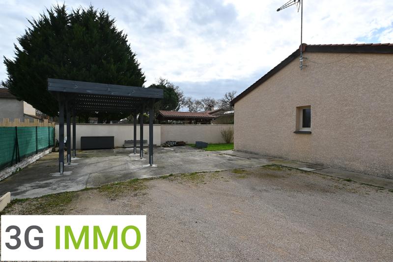 Villa - 100 m² - 6 pièces