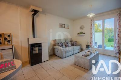 Maison - 94 m² - 6 pièces