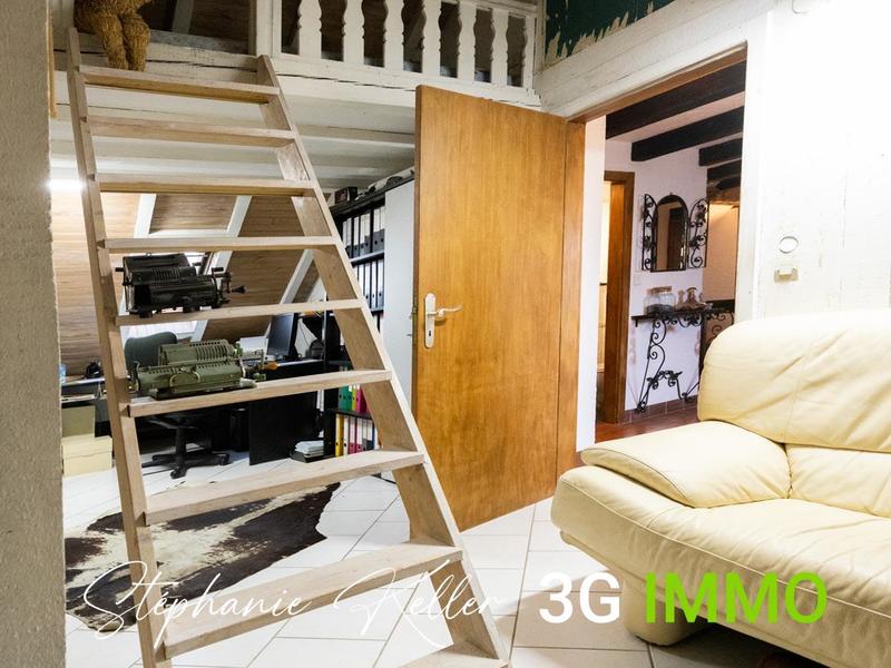 Maison - 266 m² - 8 pièces