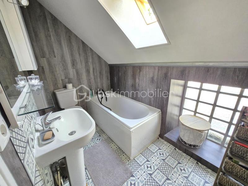 Maison de village - 205 m² - 6 pièces