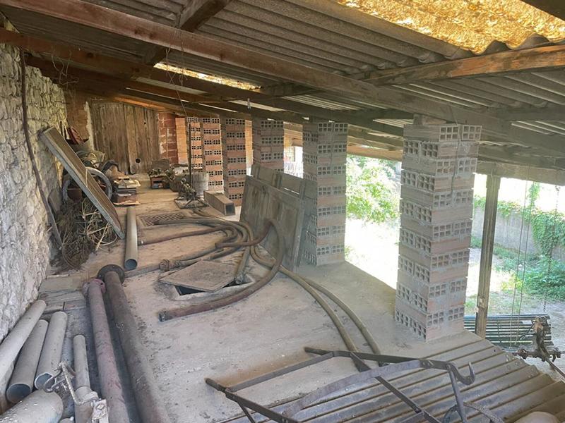 Grange - 140 m² - 2 pièces