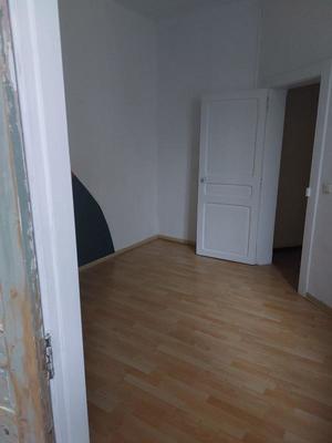Appartement - 96 m² - 4 pièces