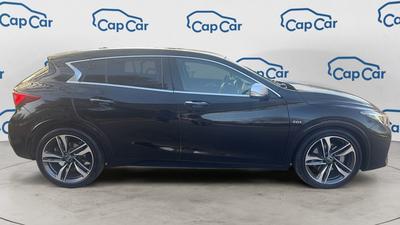 Infiniti Q30 2.0 t 211 Awd 7dct Luxe Tech - Automatique Entretien constructeur