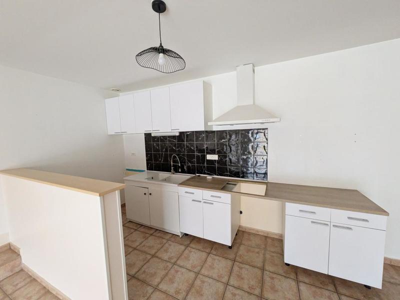 Maison - 75 m² - 4 pièces