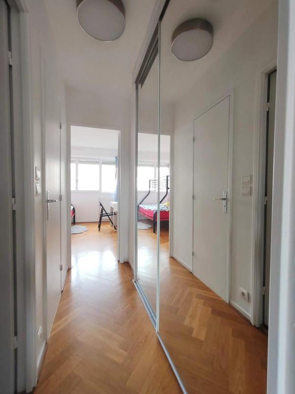 Appartement - 65 m² - 3 pièces