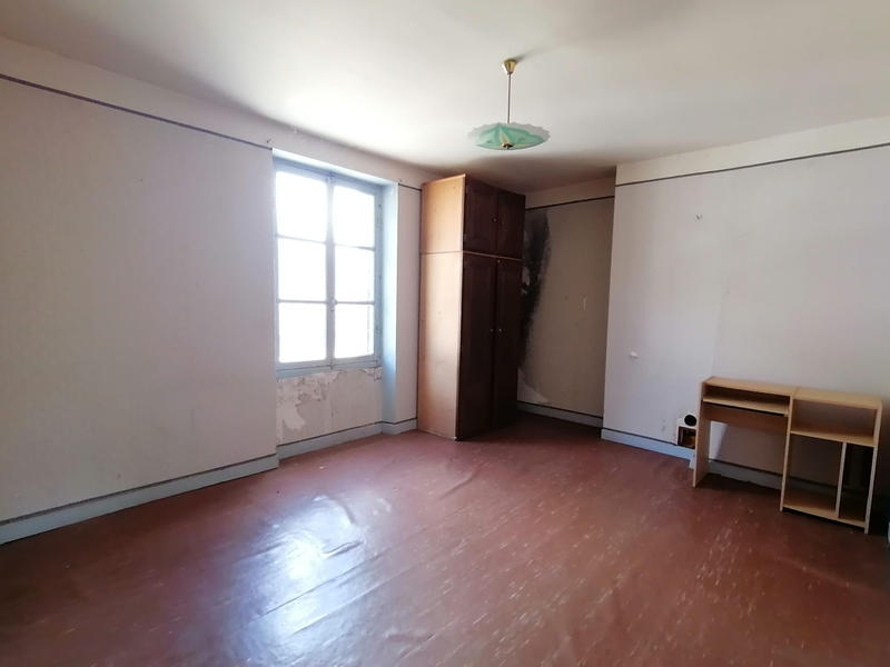 Maison - 100 m² - 7 pièces