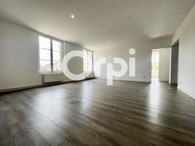 Appartement - 110 m² - 4 pièces