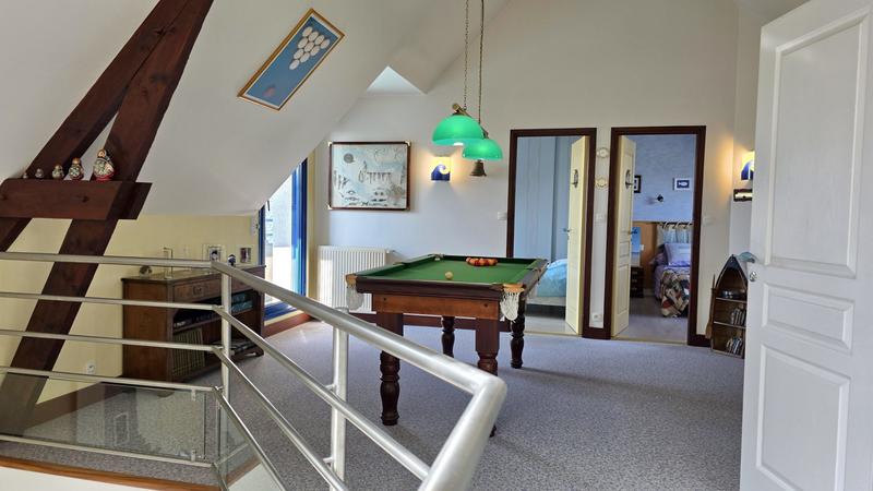 Maison contemporaine - 210 m² - 7 pièces