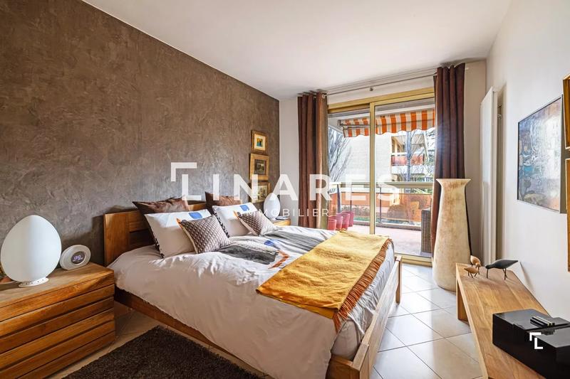 Appartement - 101 m² - 3 pièces