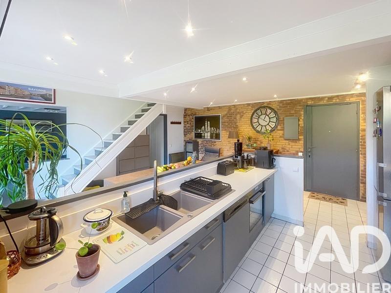 Appartement - 132 m² - 7 pièces