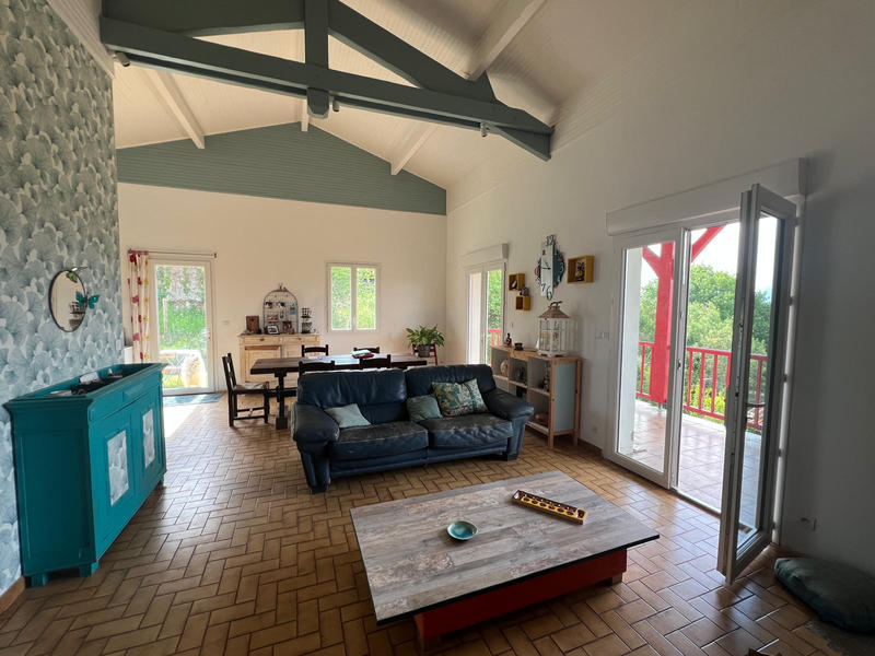 Maison - 147 m² - 6 pièces