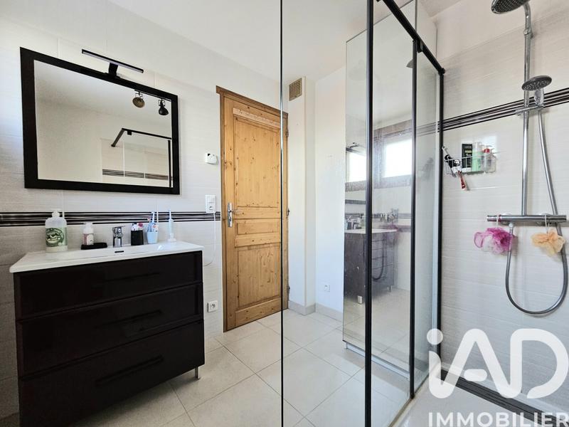 Maison - 143 m² - 6 pièces