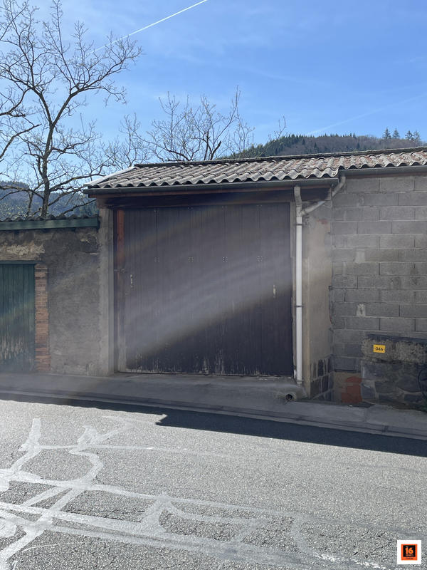 Maison - 102 m² - 4 pièces