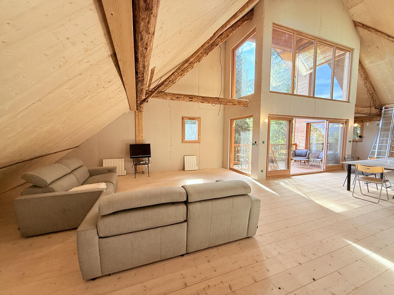 Châlet - 187 m² - 6 pièces