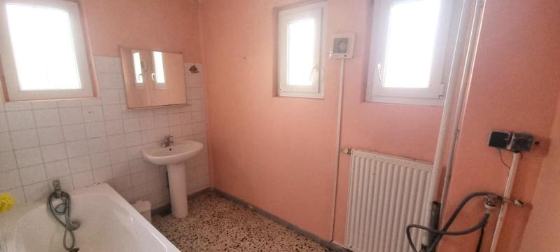 Maison - 121 m² - 5 pièces