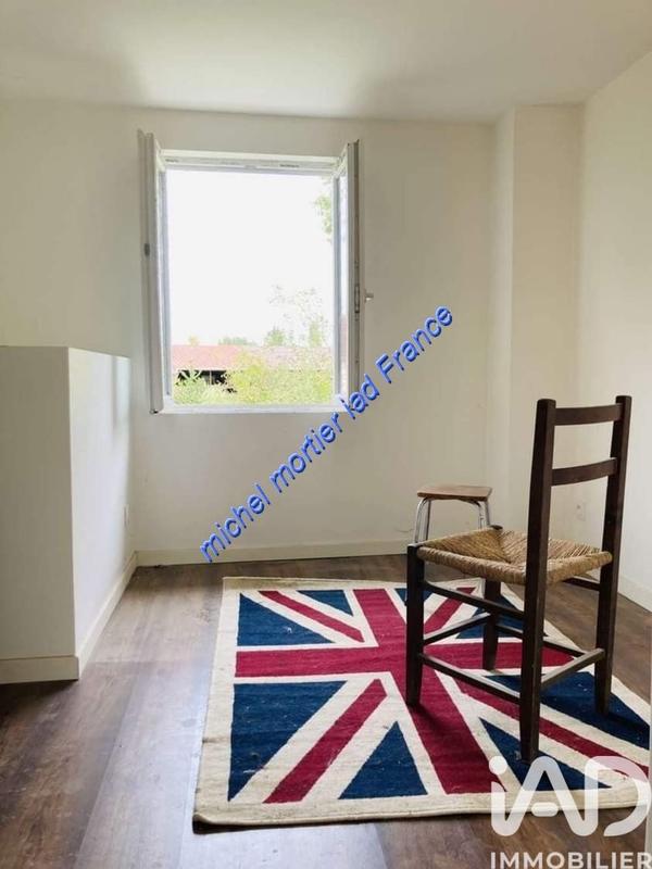 Maison - 217 m² - 9 pièces