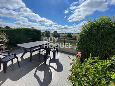 Maison - 92 m² - 6 pièces