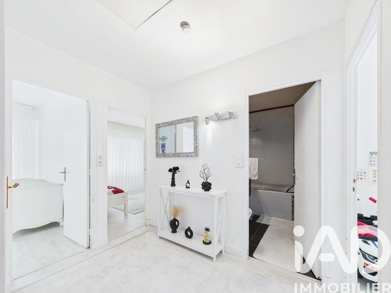 Maison - 101 m² - 5 pièces