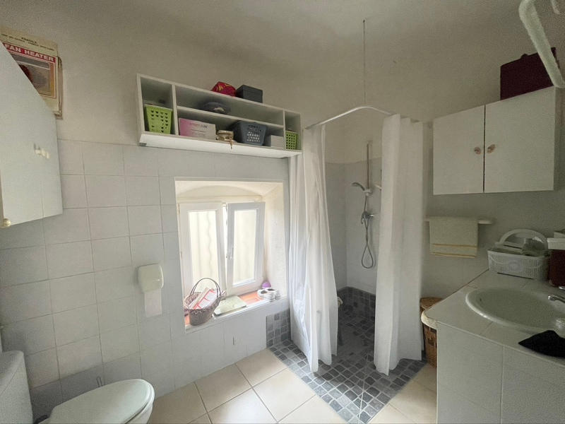 Maison - 218 m² - 8 pièces