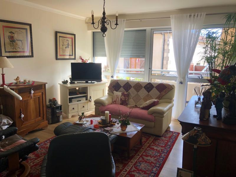 Appartement - 93 m² - 5 pièces