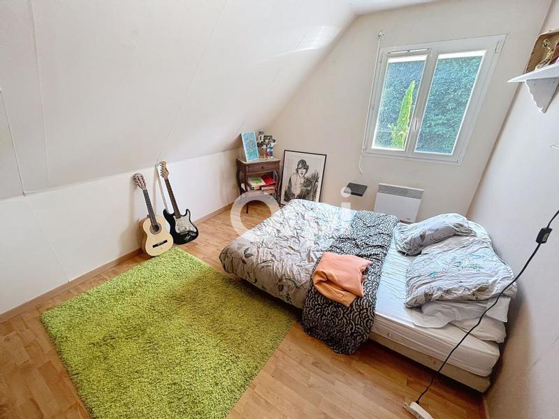 Maison - 241 m² - 7 pièces