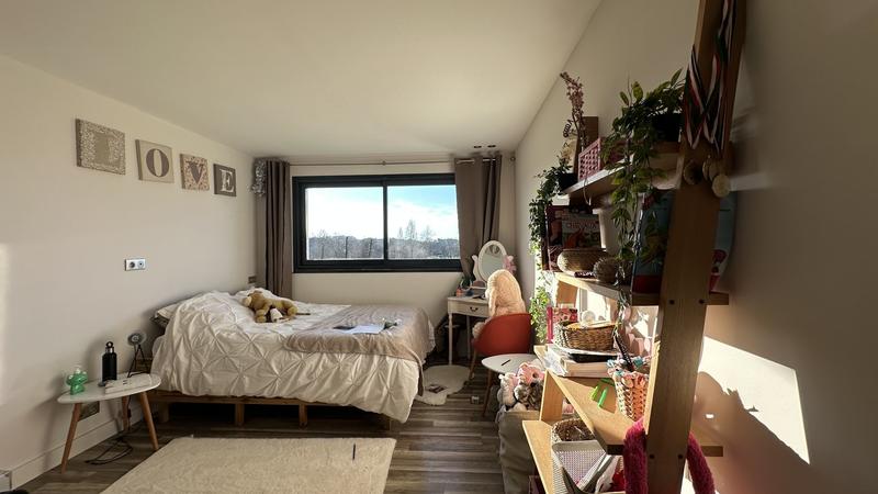 Propriété - 350 m² - 11 pièces