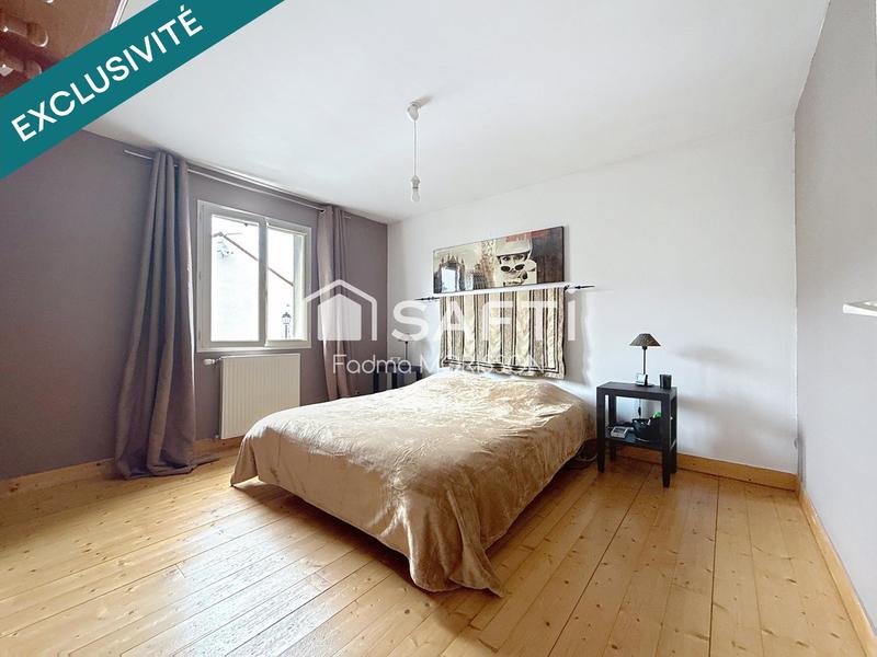 Maison - 140 m² - 6 pièces