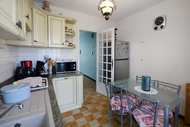 Maison - 95 m² - 4 pièces