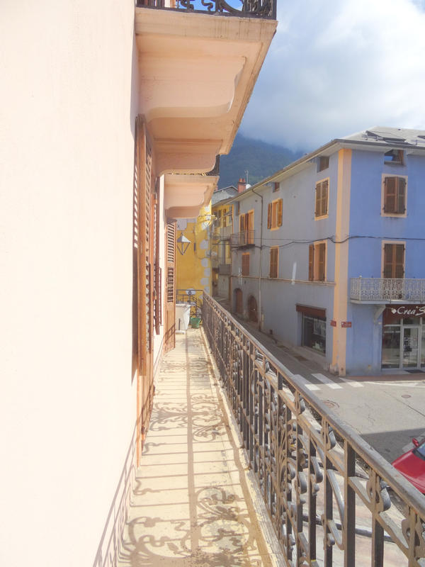 Appartement - 70 m² - 2 pièces