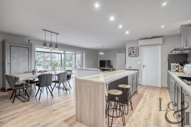 Maison - 134 m² - 4 pièces