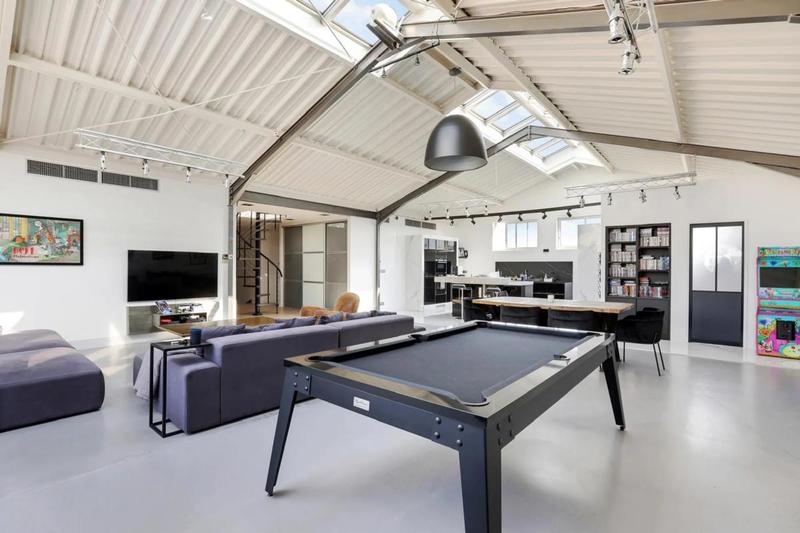 Loft - 183 m² - 5 pièces