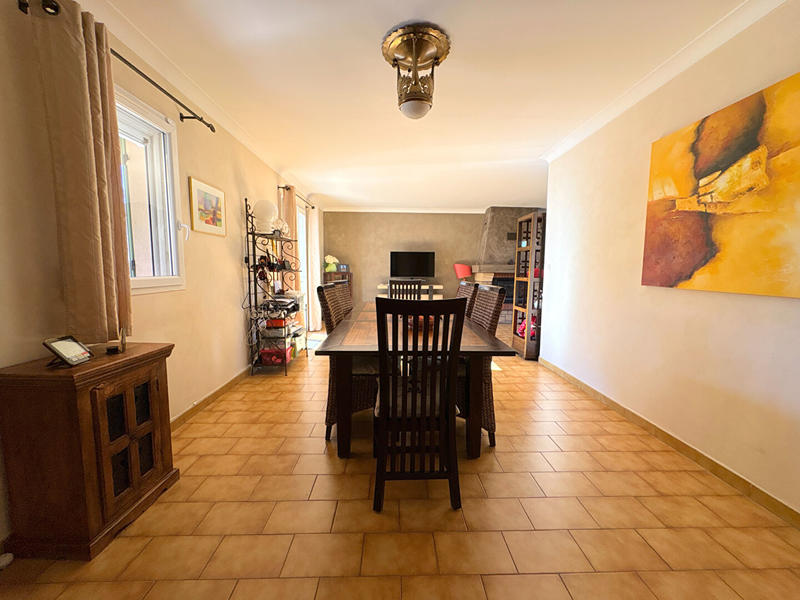 Maison - 82 m² - 3 pièces