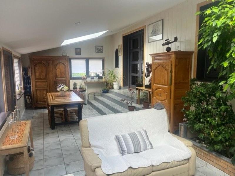 Maison - 133 m² - 8 pièces