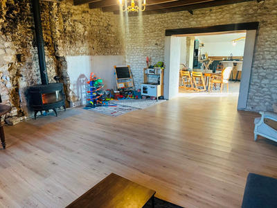 Maison - 157 m² - 5 pièces