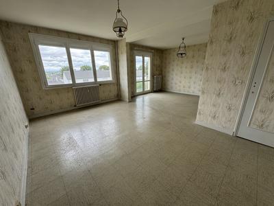 Appartement - 81 m² - 4 pièces