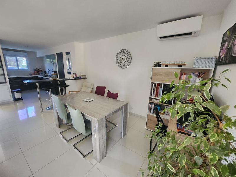 Maison - 102 m² - 6 pièces