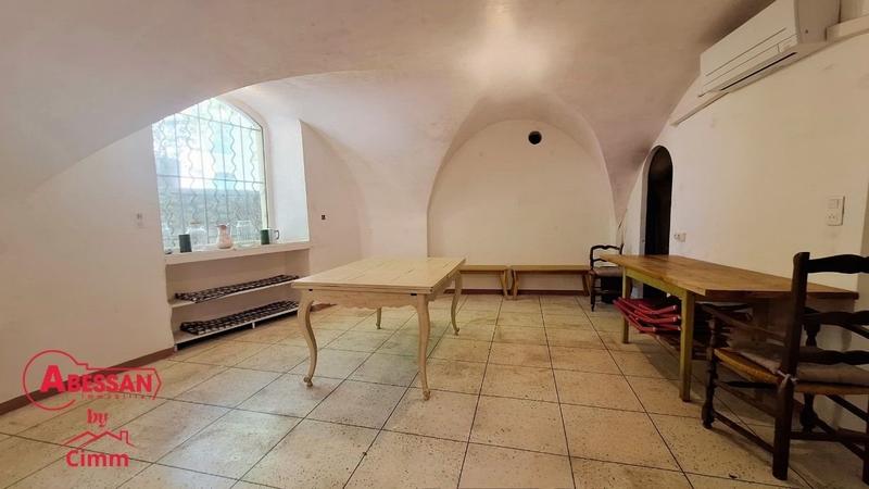 Maison - 196 m² - 7 pièces