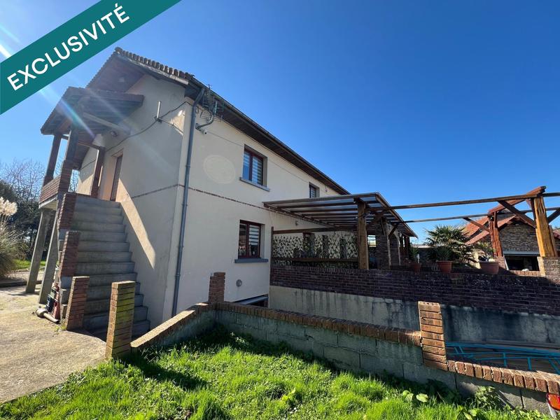 Maison - 270 m² - 12 pièces