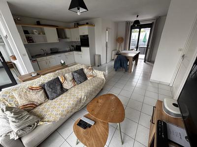 Maison - 88 m² - 4 pièces