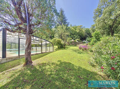 Villa - 184 m² - 5 pièces