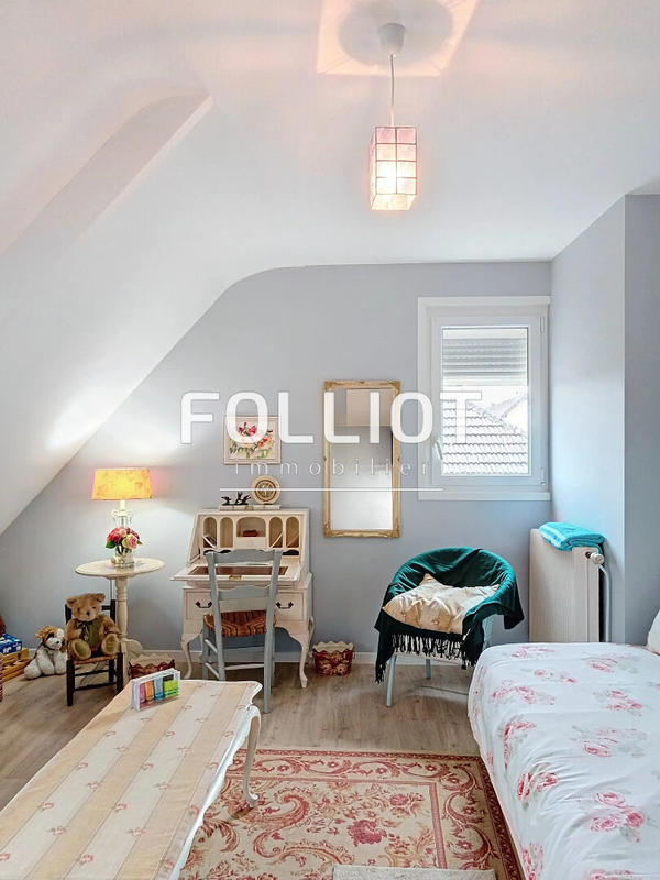 Maison - 136 m² - 6 pièces