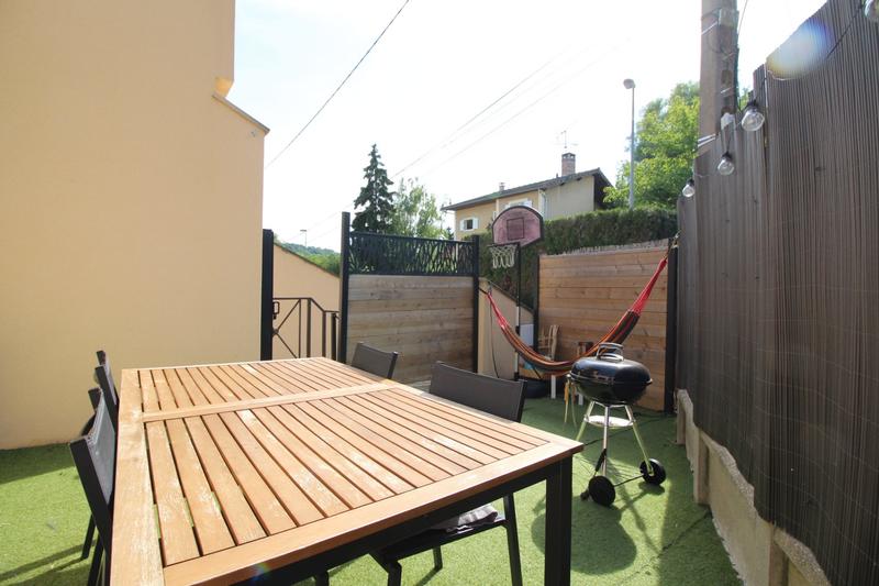 Maison - 74 m² - 5 pièces