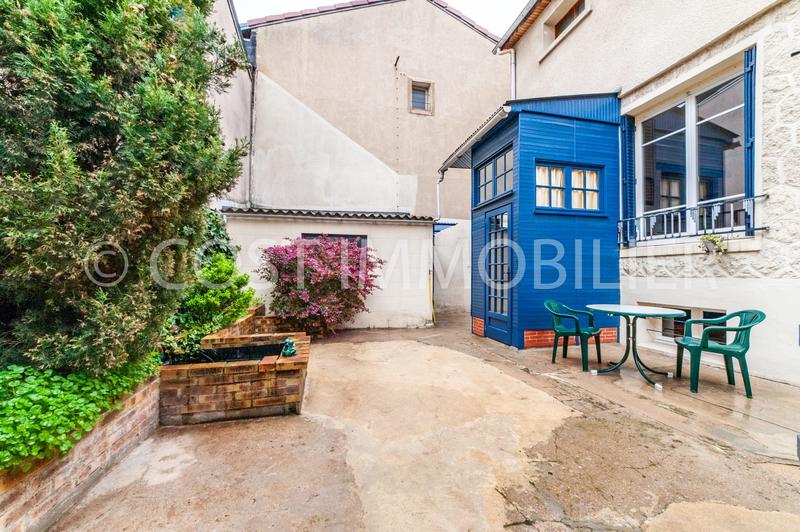 Maison - 90 m² - 4 pièces